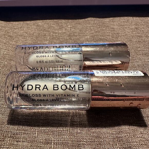 Hydra Bomb Lip Gloss 2 Pack Makeup Revolution Element 0.16 oz. / 4.6 ml - Picture 6 of 7